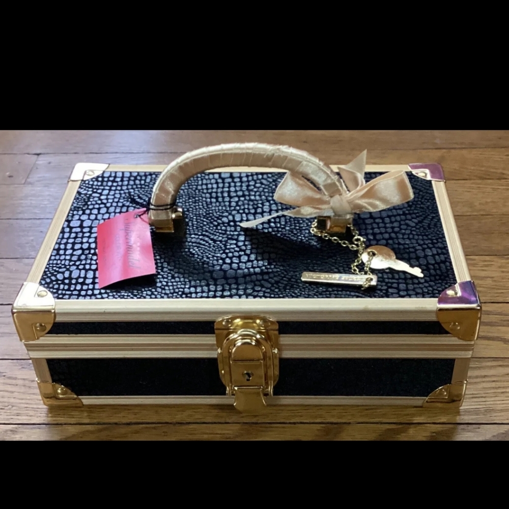 Victoria secret black & gold makeup box
